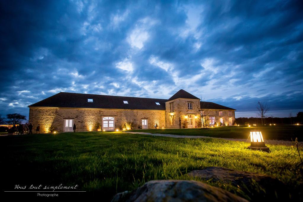 Yourte Nomade-Lodge Les Ecrennes Exterior photo